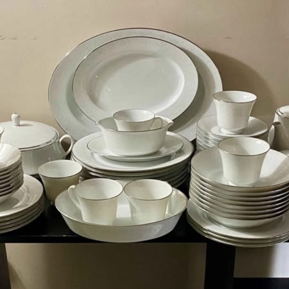 Noritake White and Silver Dinnerware Collection